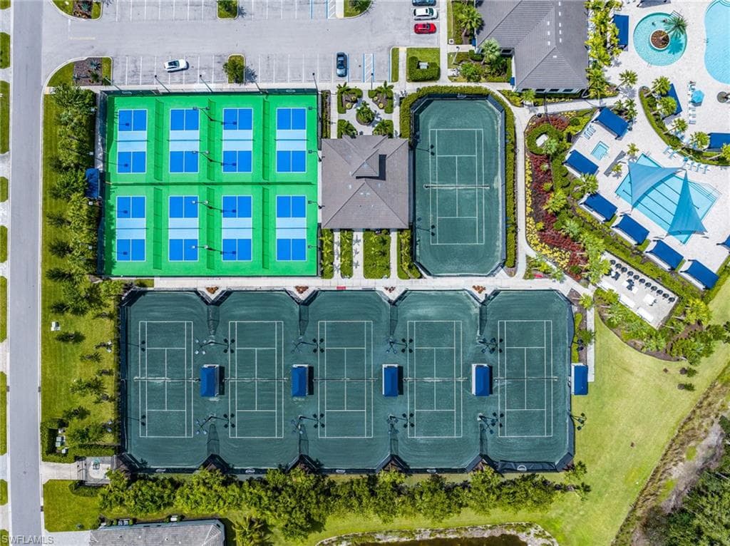 16554 Calistoga DR-32