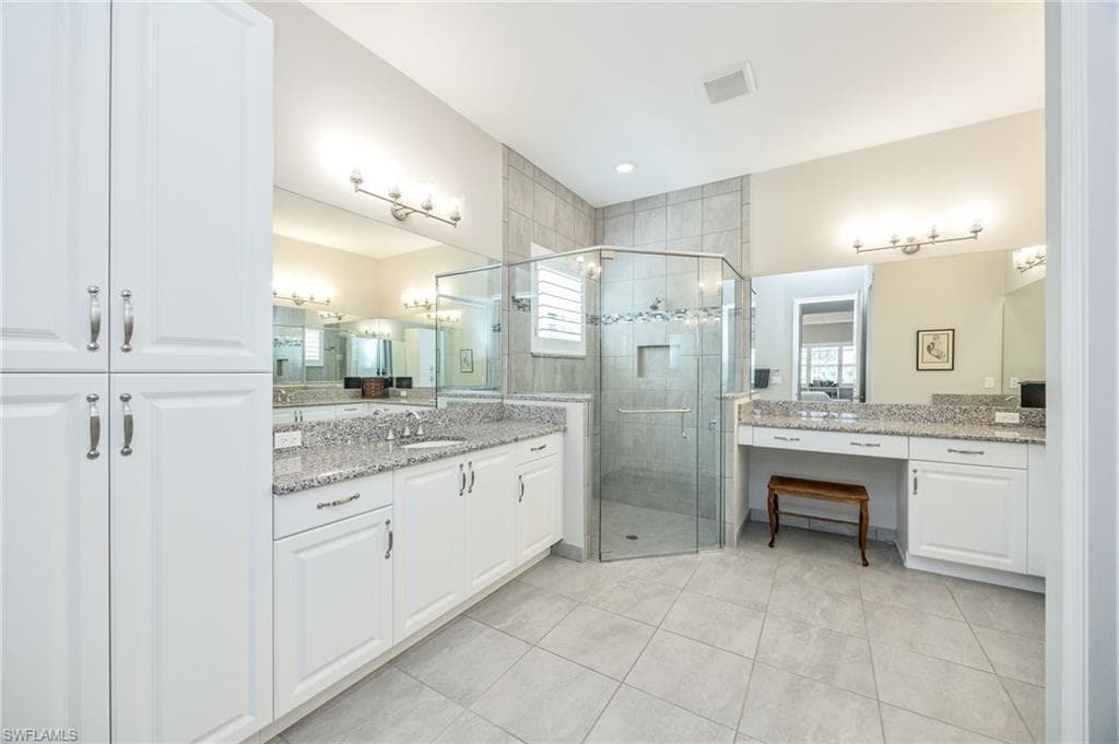 16554 Calistoga DR-19