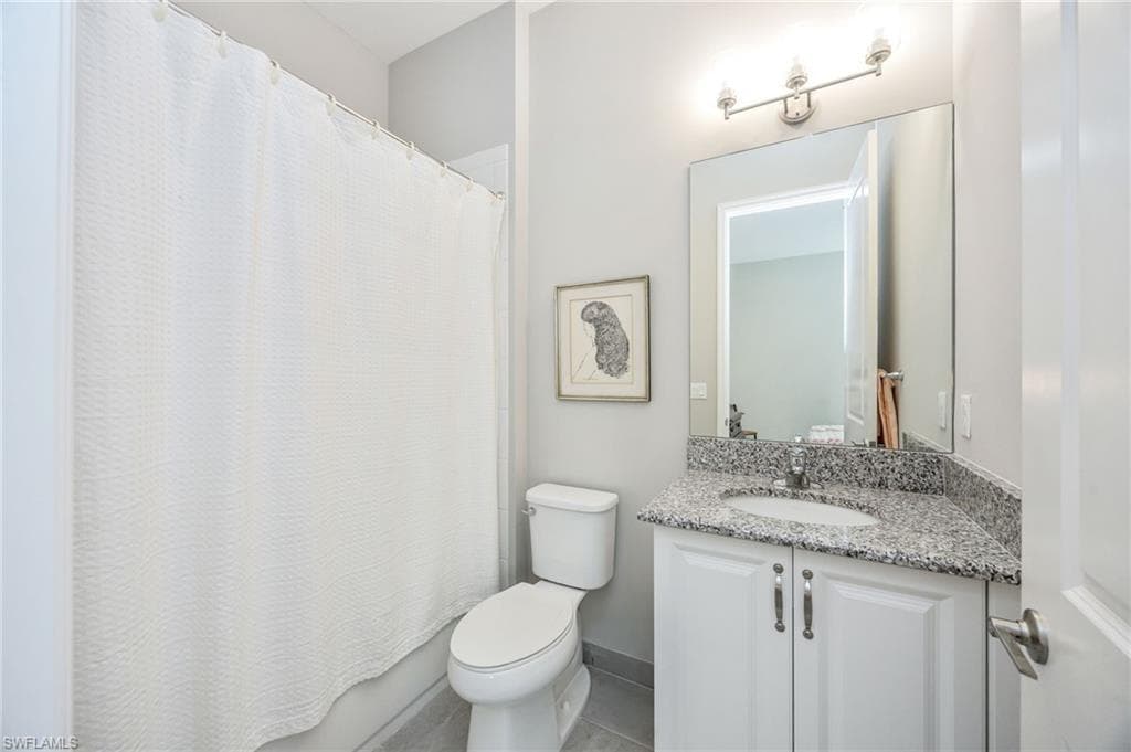 16554 Calistoga DR-25