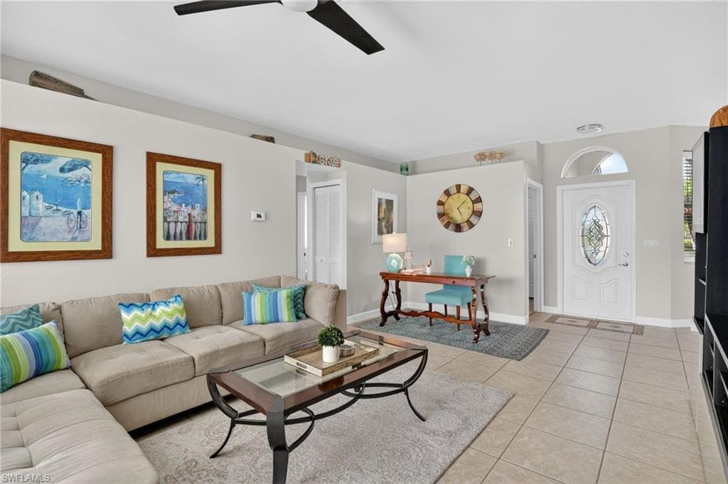 912 Briarwood BLVD-13