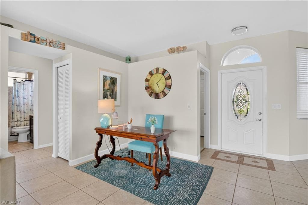 912 Briarwood BLVD-15