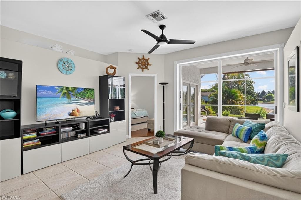 912 Briarwood BLVD-11