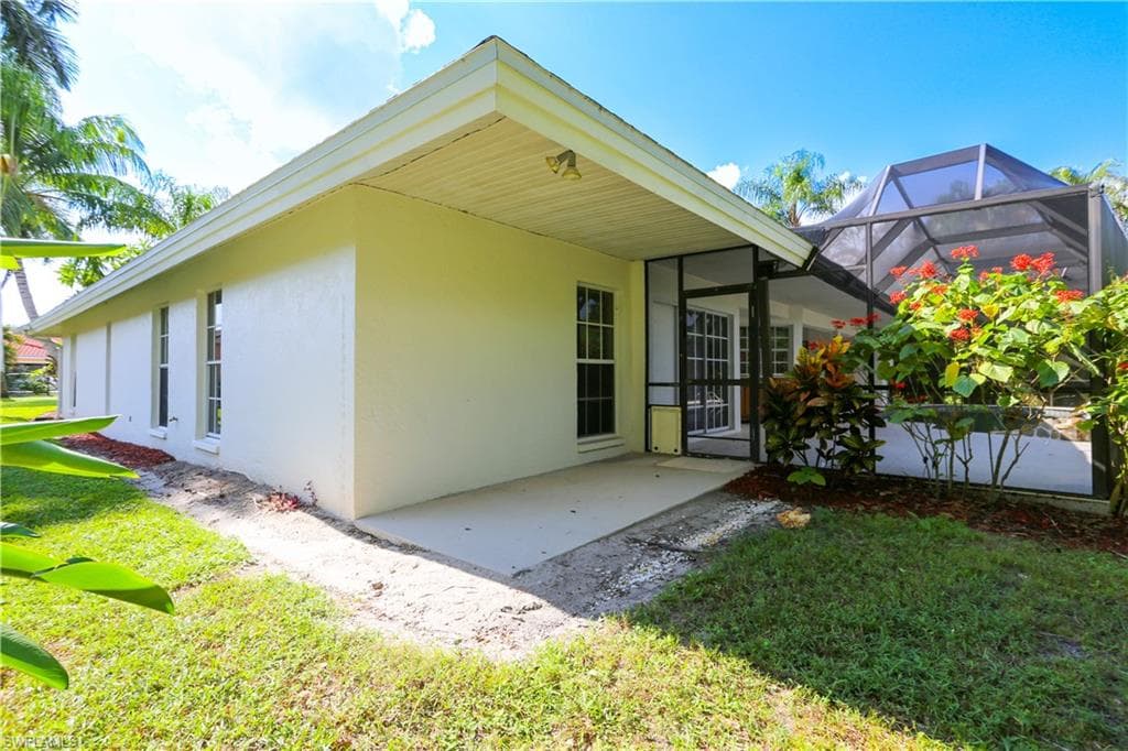 1040 Moon Lake DR-29