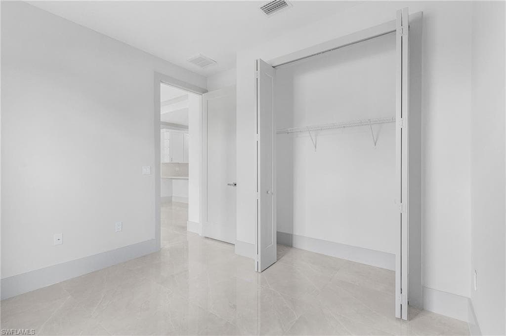 2378 Hunter BLVD 3-3