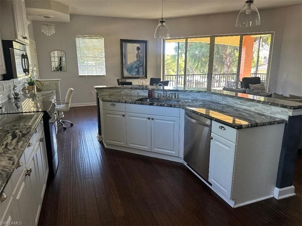 8500 Via Lungomare CIR 202-4