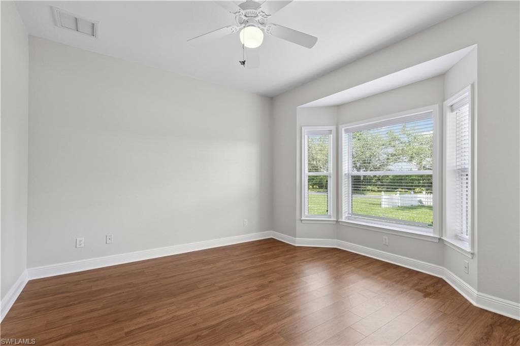 12573 Coconut Creek CT-28