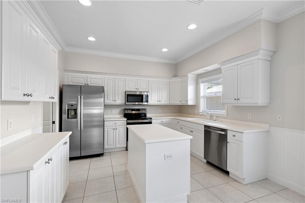 12573 Coconut Creek CT-33