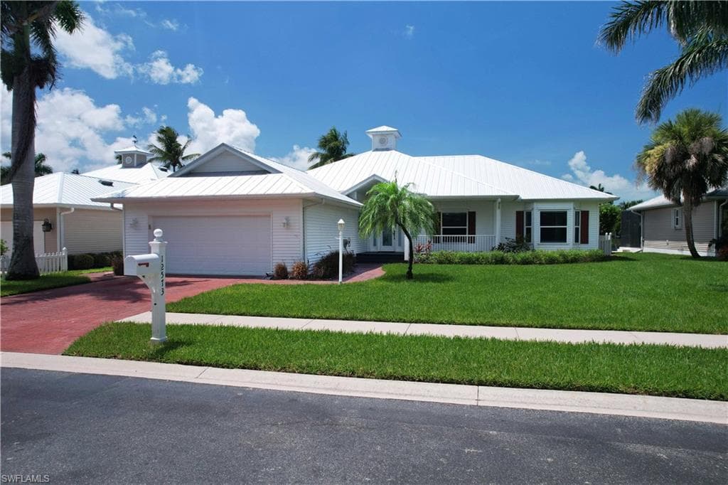 12573 Coconut Creek CT-18