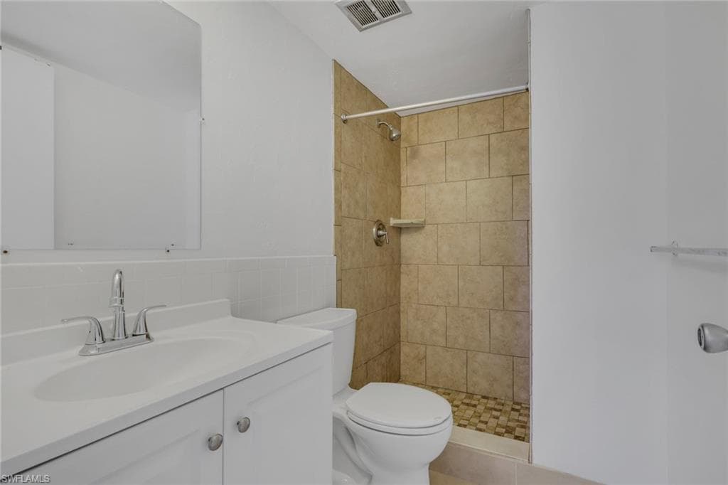 2828 Jackson ST C5-16