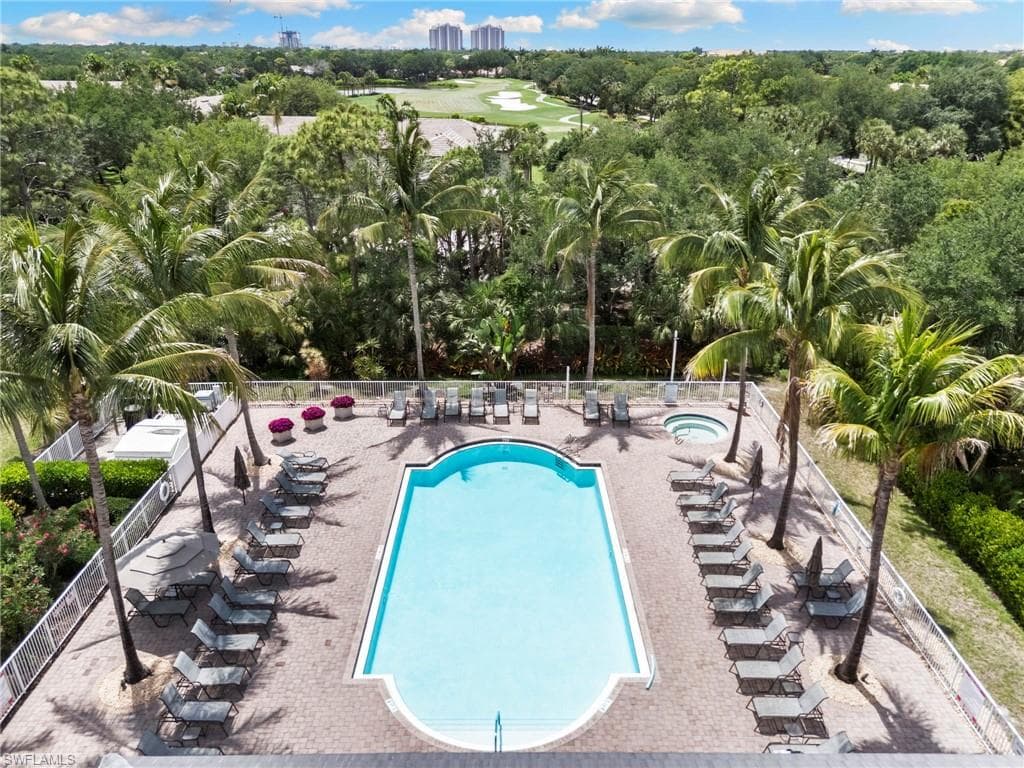21552 Baccarat LN 201-33