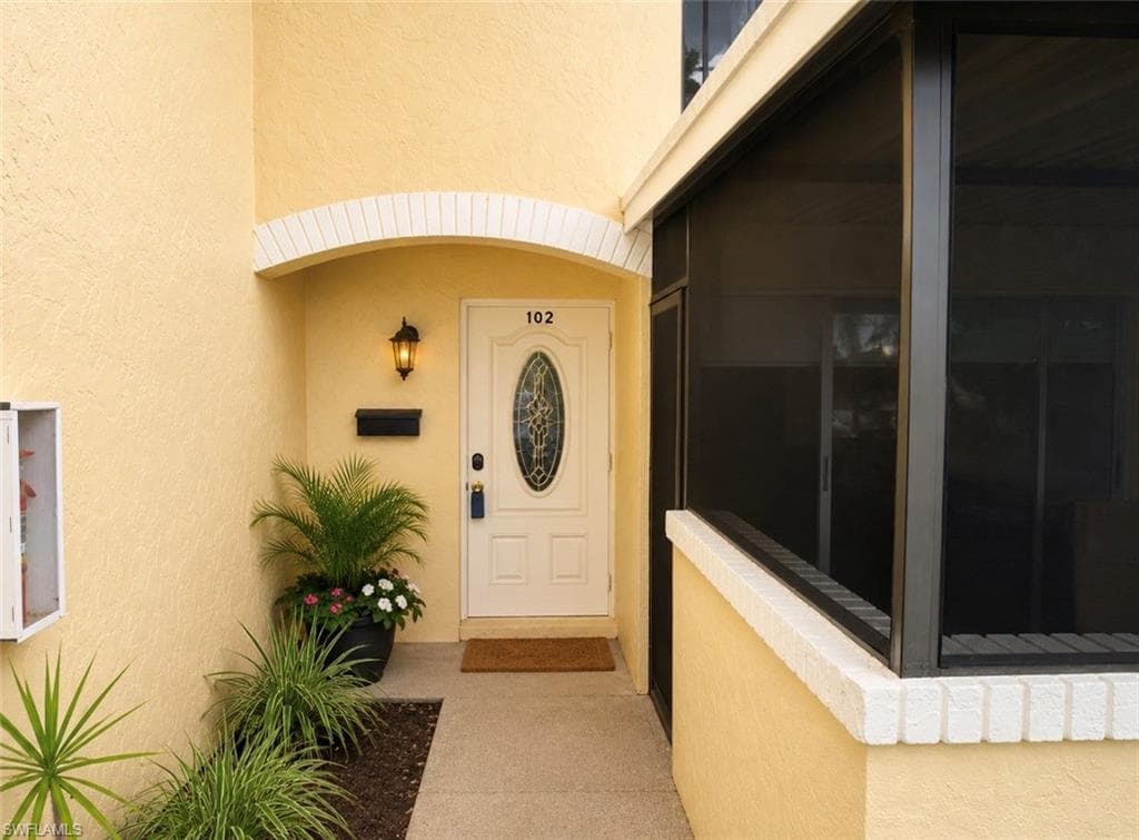 102 E Greens BLVD-1