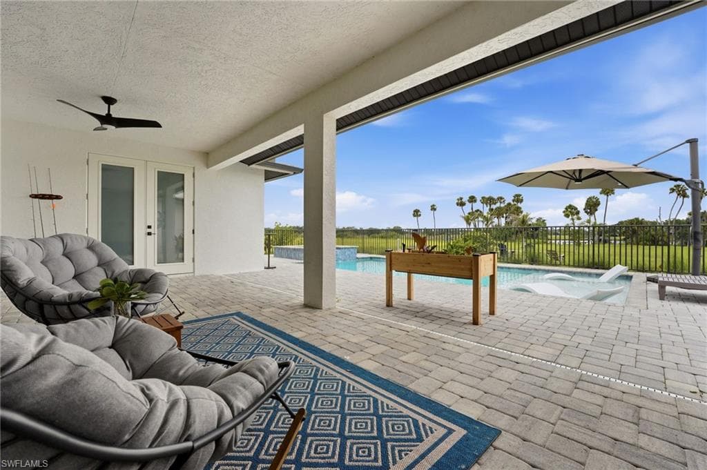 22833 Yellow Button LN-32