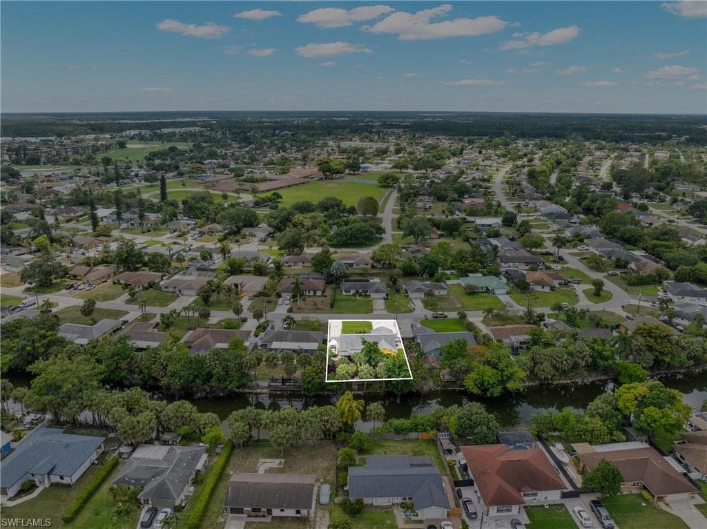 4587 25th CT SW-47