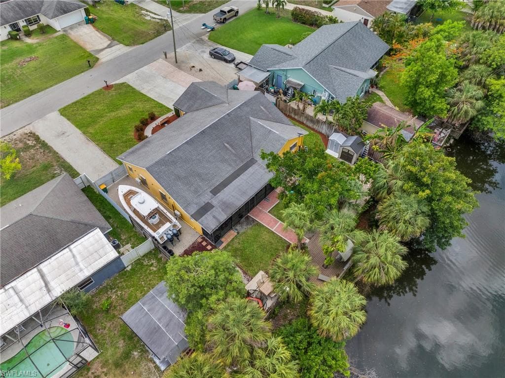 4587 25th CT SW-43