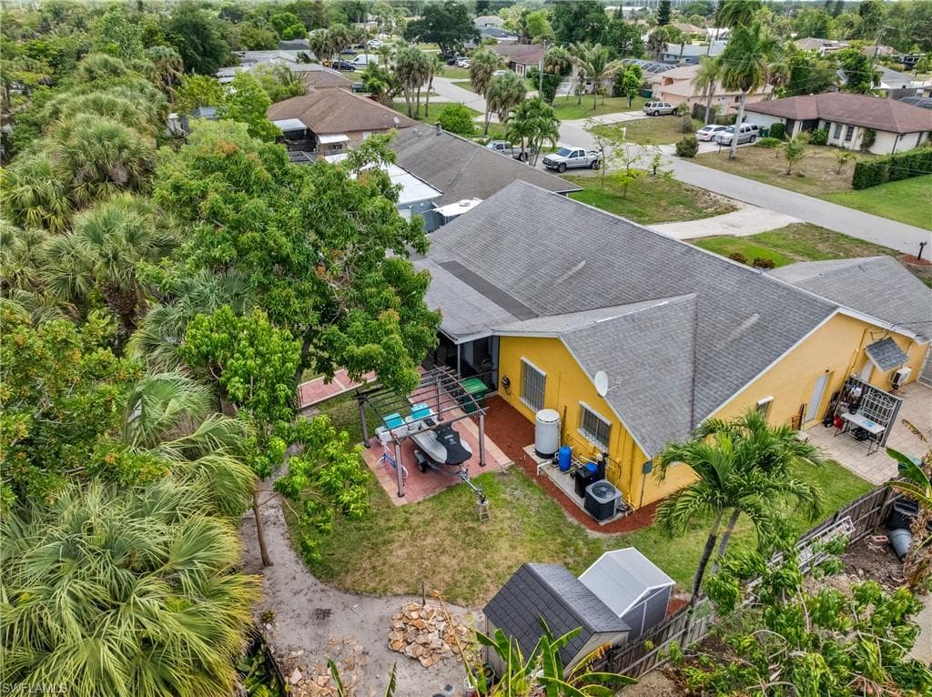 4587 25th CT SW-44