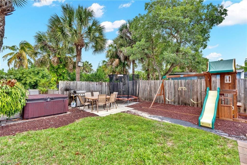 4587 25th CT SW-39