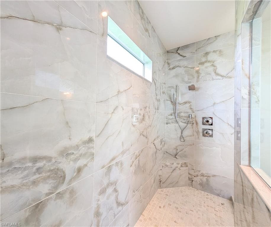 9077 Wisteria WAY-20