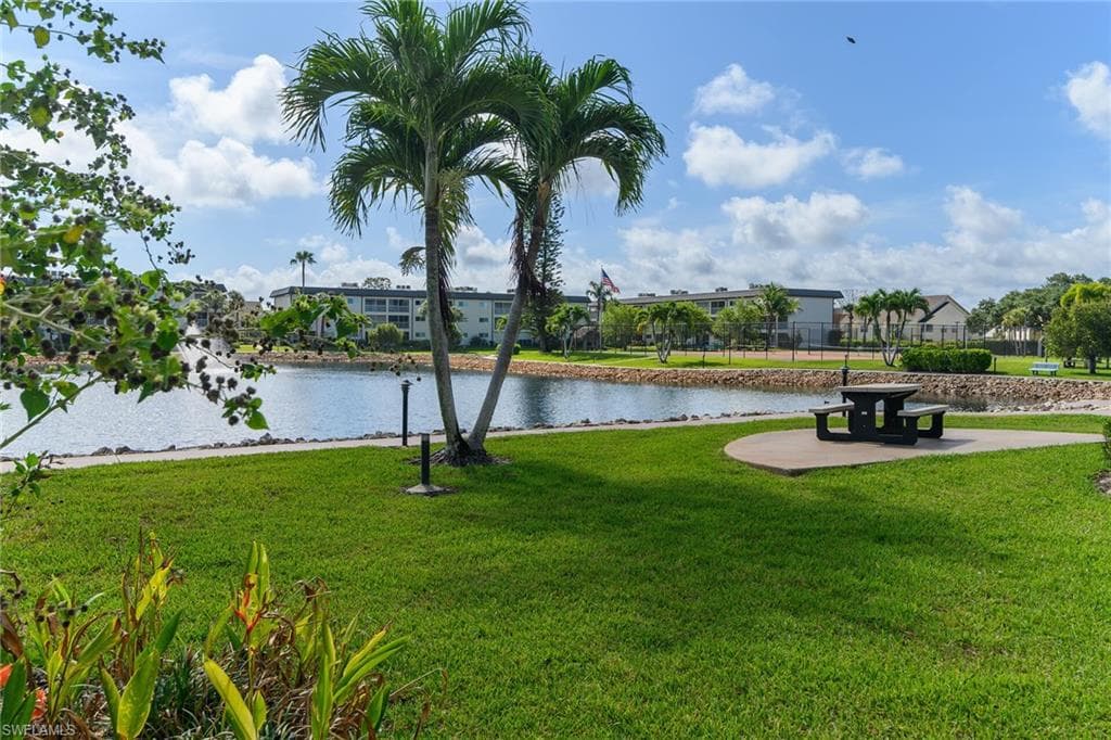 1000 Manatee RD A105-1