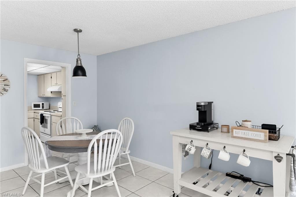 1000 Manatee RD A105-9