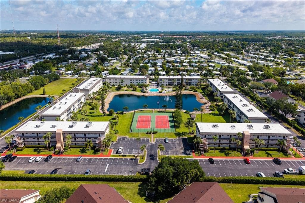 1000 Manatee RD A105-33
