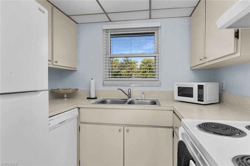 1000 Manatee RD A105-11