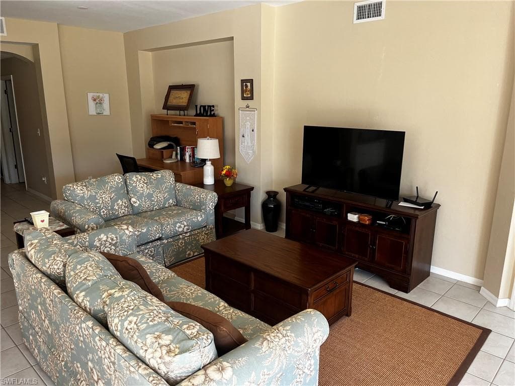 22954 Lone Oak DR-42