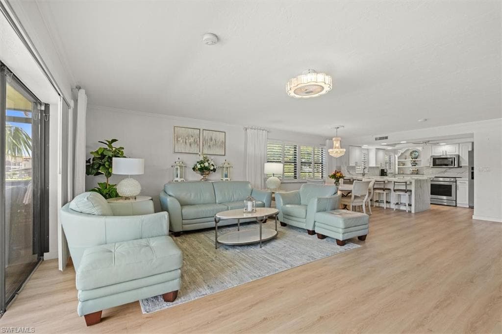 1400 Blue Point AVE 104-31