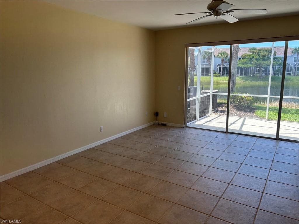 8271 Village Edge CIR 5-7