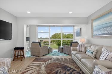 6220 Augusta DR 408-5