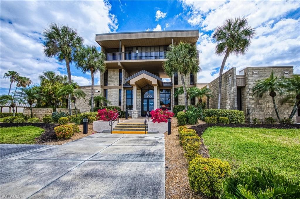 6220 Augusta DR 408-30