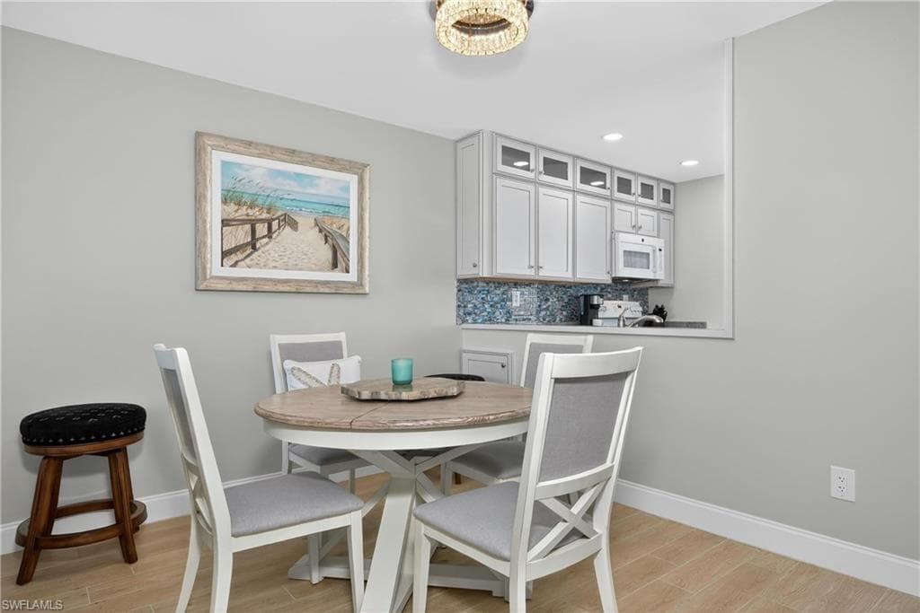 6220 Augusta DR 408-10