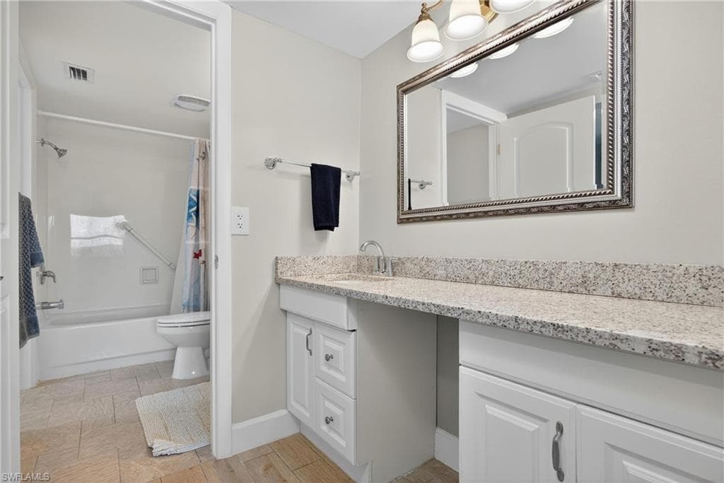 6220 Augusta DR 408-15