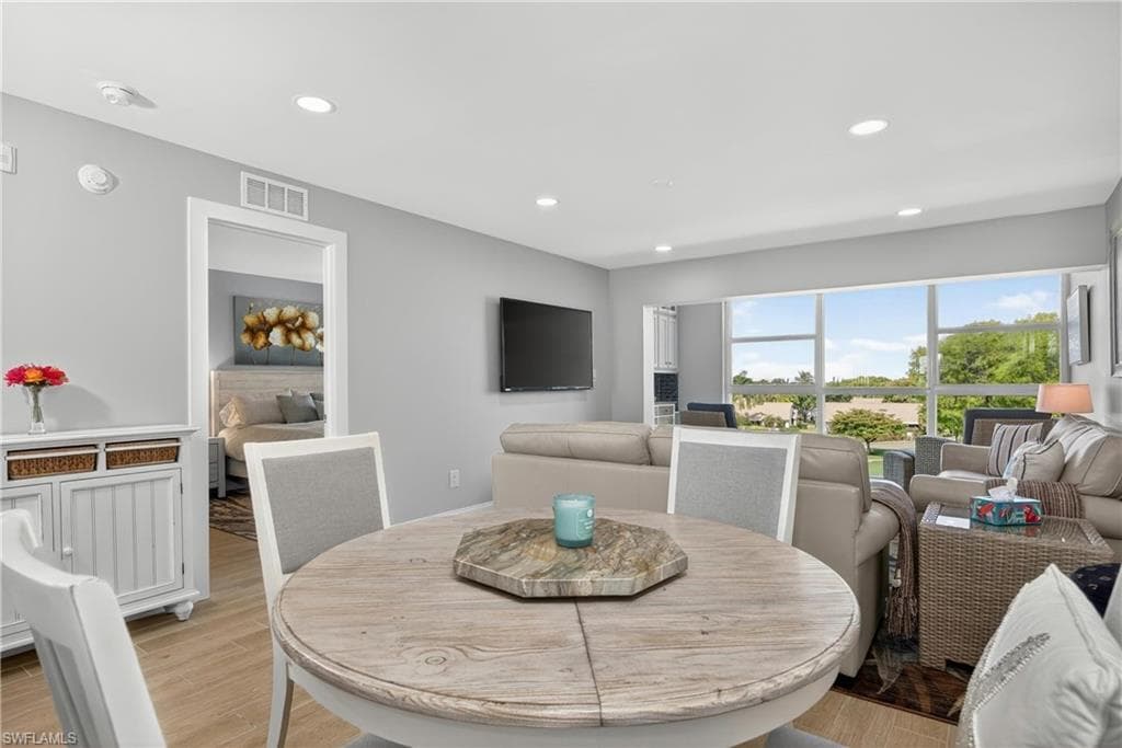 6220 Augusta DR 408-11