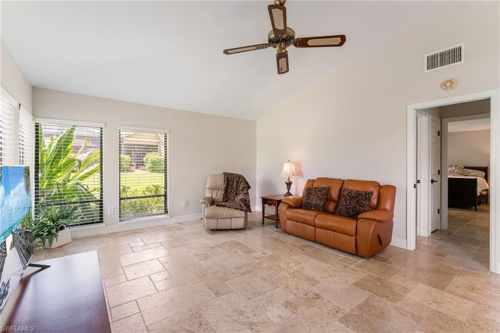 16986 Timberlakes DR-16