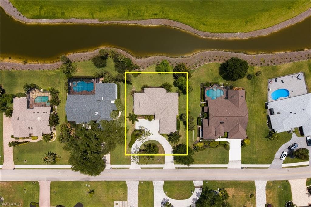 16986 Timberlakes DR-31