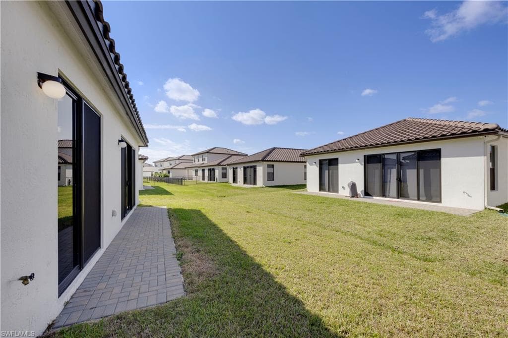 5574 Cassidy LN-24