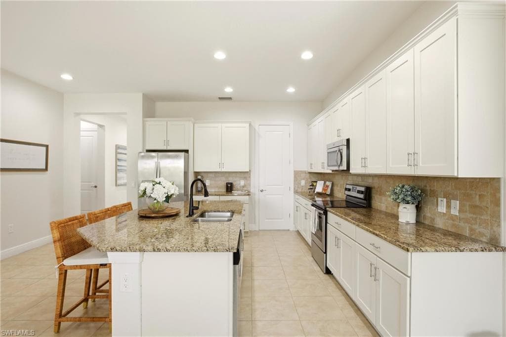 10604 Essex Square BLVD-13