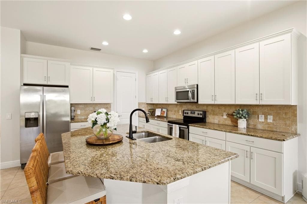 10604 Essex Square BLVD-12