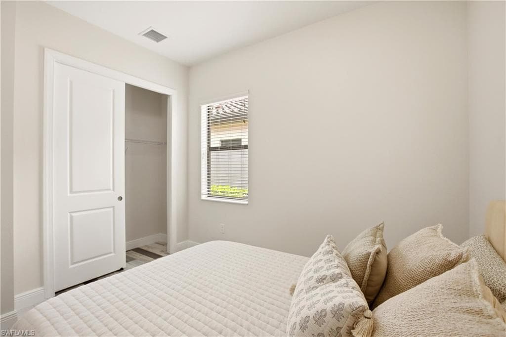 10604 Essex Square BLVD-26