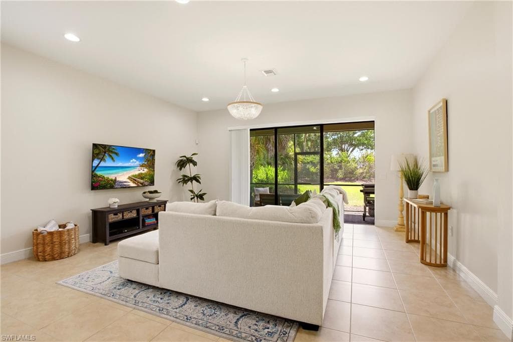 10604 Essex Square BLVD-8