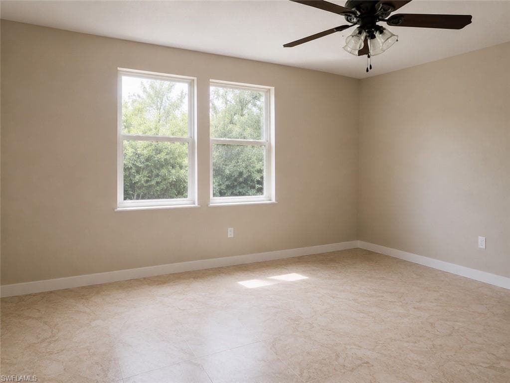 4479 Lakewood BLVD-16