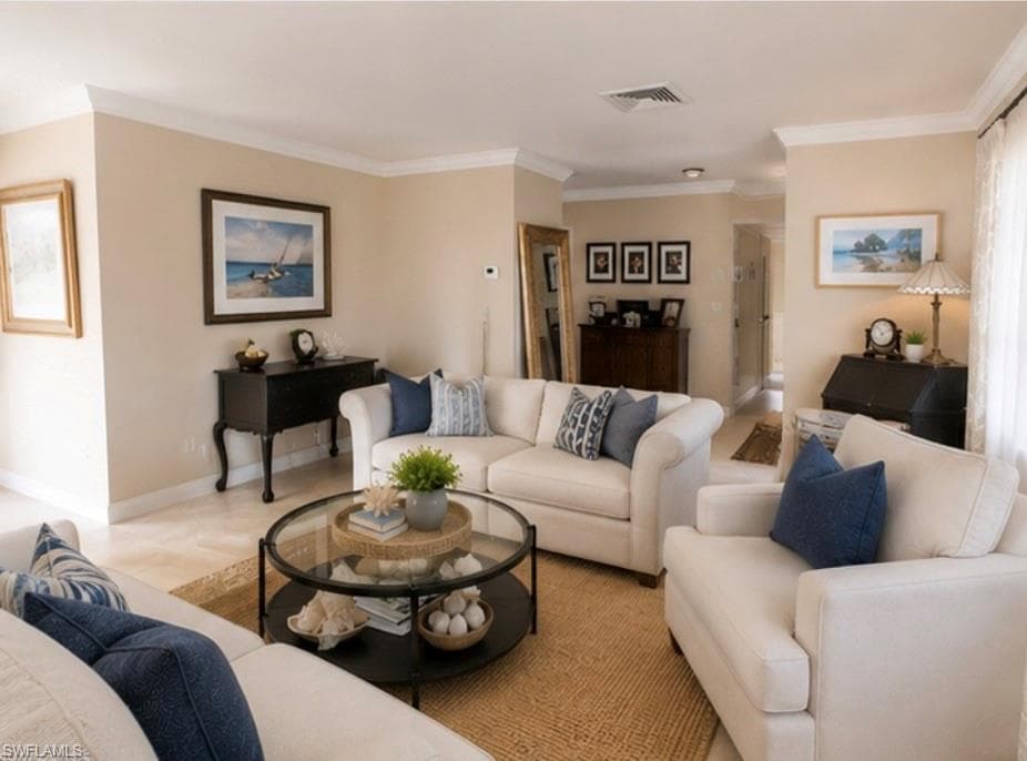 4479 Lakewood BLVD-4