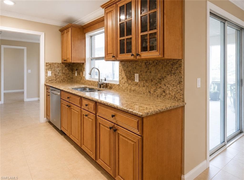 4479 Lakewood BLVD-8