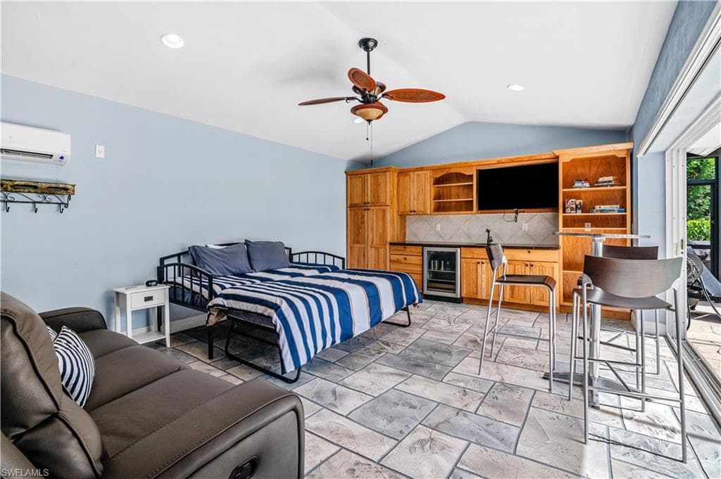 36 5th ST-22