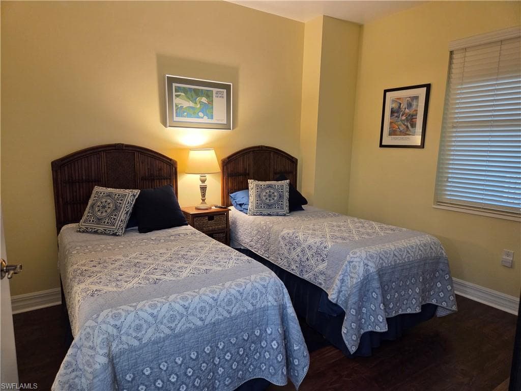 2797 1st ST 804-27
