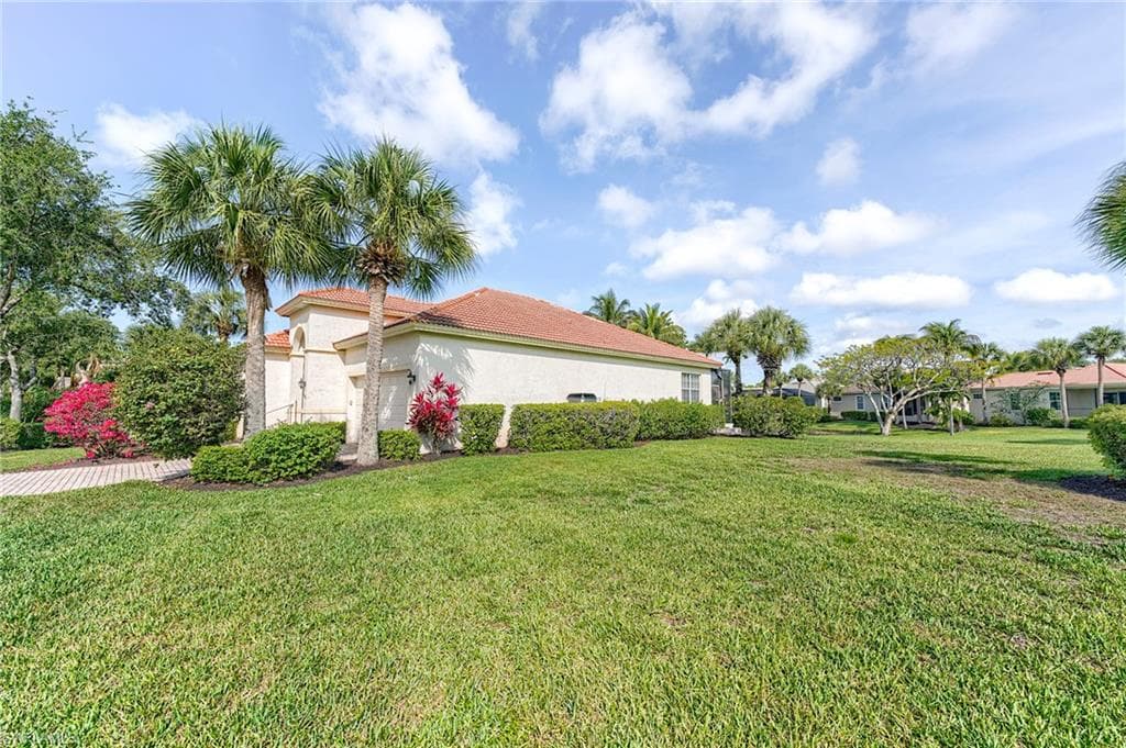 8916 Dartmoor WAY-2