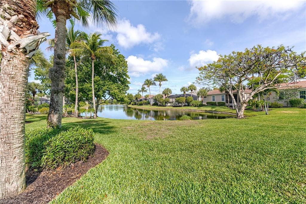 8916 Dartmoor WAY-30
