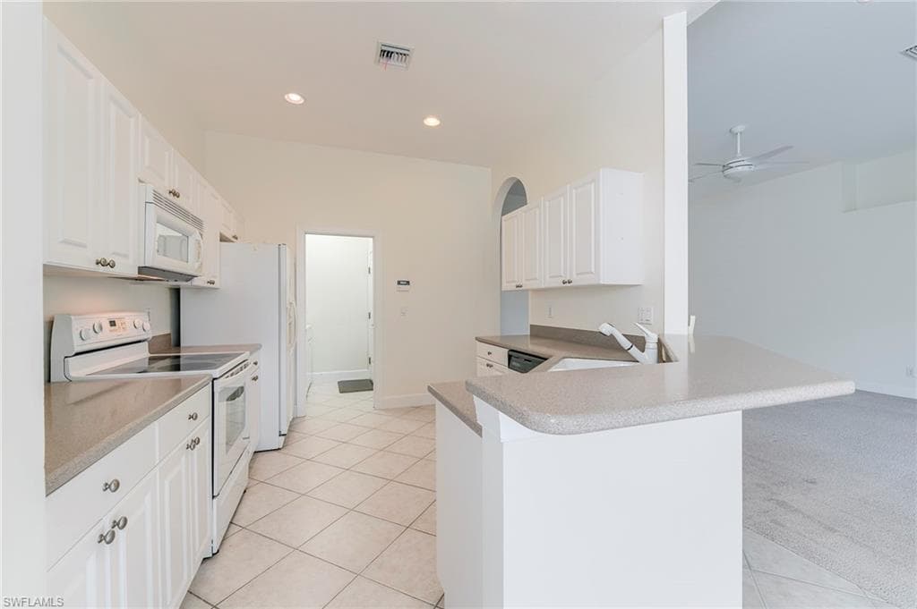 8916 Dartmoor WAY-24