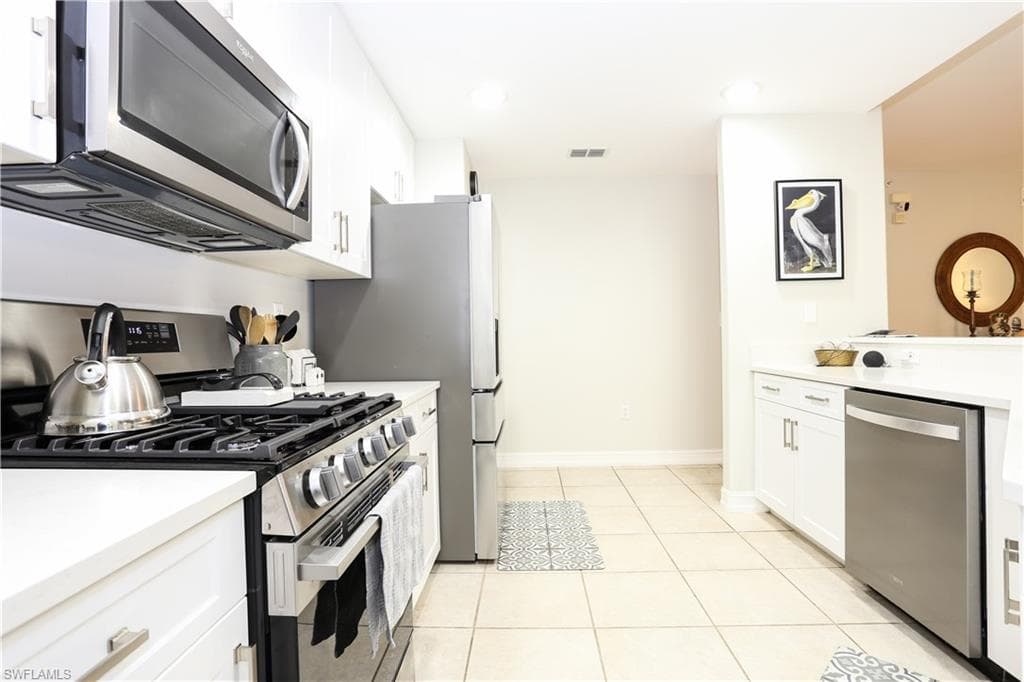 1710 Tarpon Bay DR S 4-17