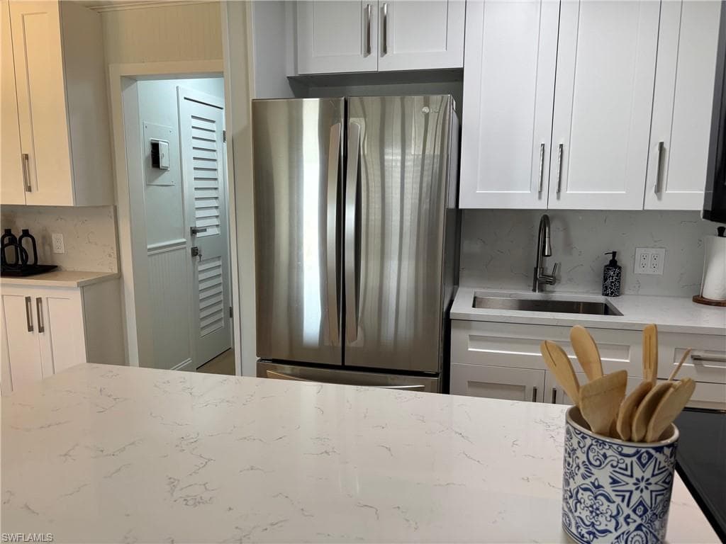 473 12th AVE S B12-8
